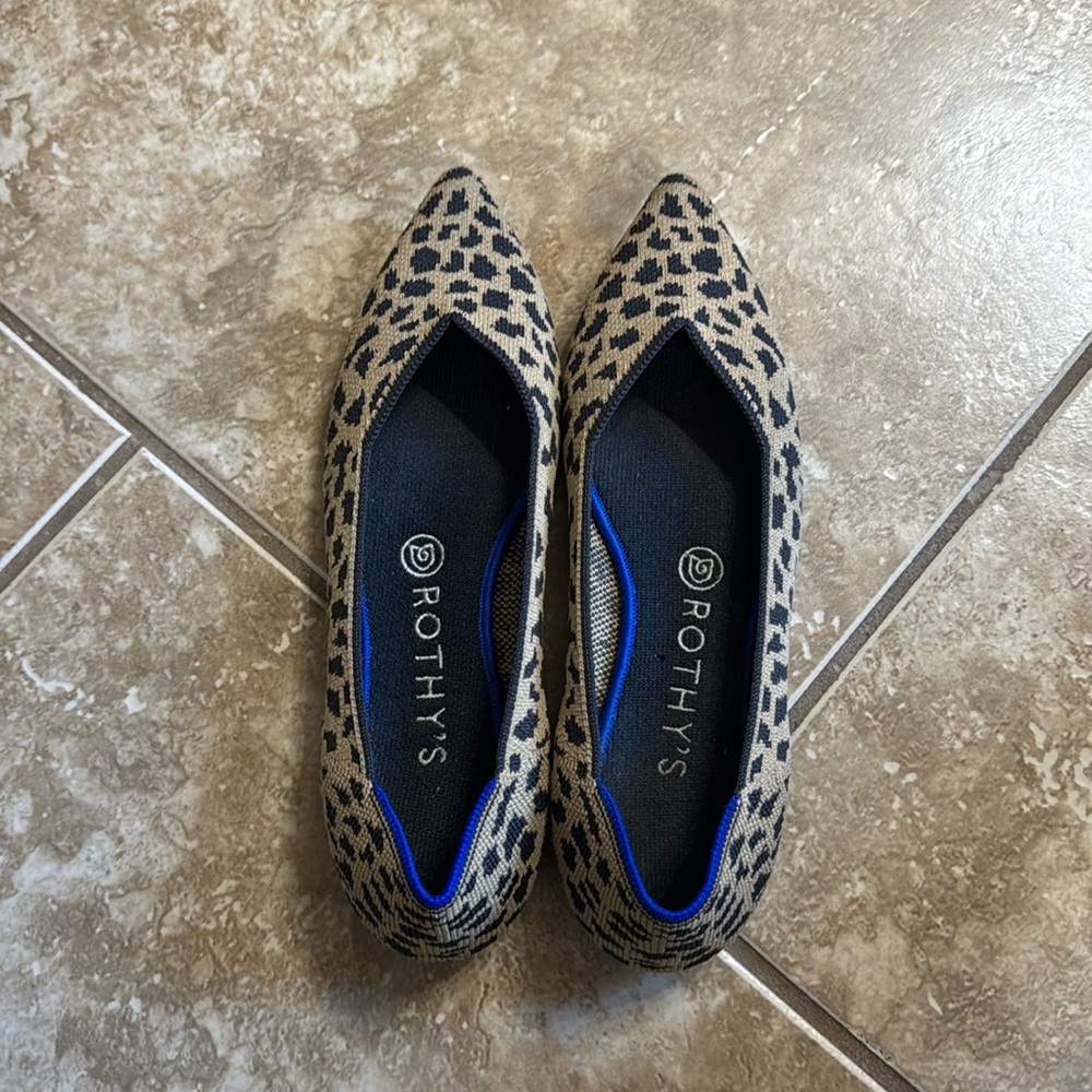 Rothy’s LEOPARD “The Point” sz 8 shoe
